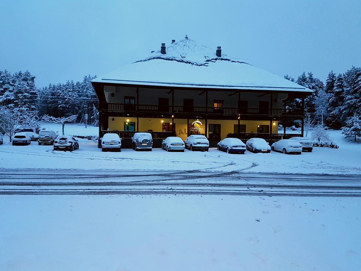 Complejo O Pineiral A Fonsagrada Hotell Eksteriør bilde